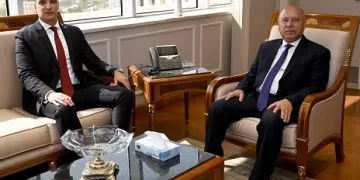 في أولى تصريحاته عقب أداء اليمين الدستورية.. وزير الصناعة: ملتزمون بنقلة نوعية تدعم الاقتصاد وتُعزز تنافسية المنتج المصري