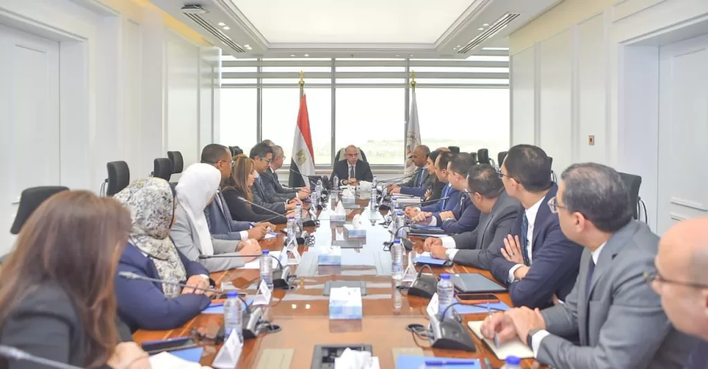 عقب اليمين الدستورية.. وزير الاستثمار يُطلق «خارطة طريق» عاجلة لإصلاح بيئة الأعمال 3 - جريدة الجمهورية WhatsApp Image 2026 02 11 at 9.16.32 PM 2 - جريدة الجمهورية