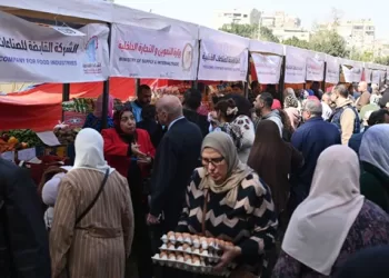 تخفيضات تصل لـ 25%.. المهرجان الوطني للسلع الغذائية يفتح أبوابه للجمهور بقصر غرناطة