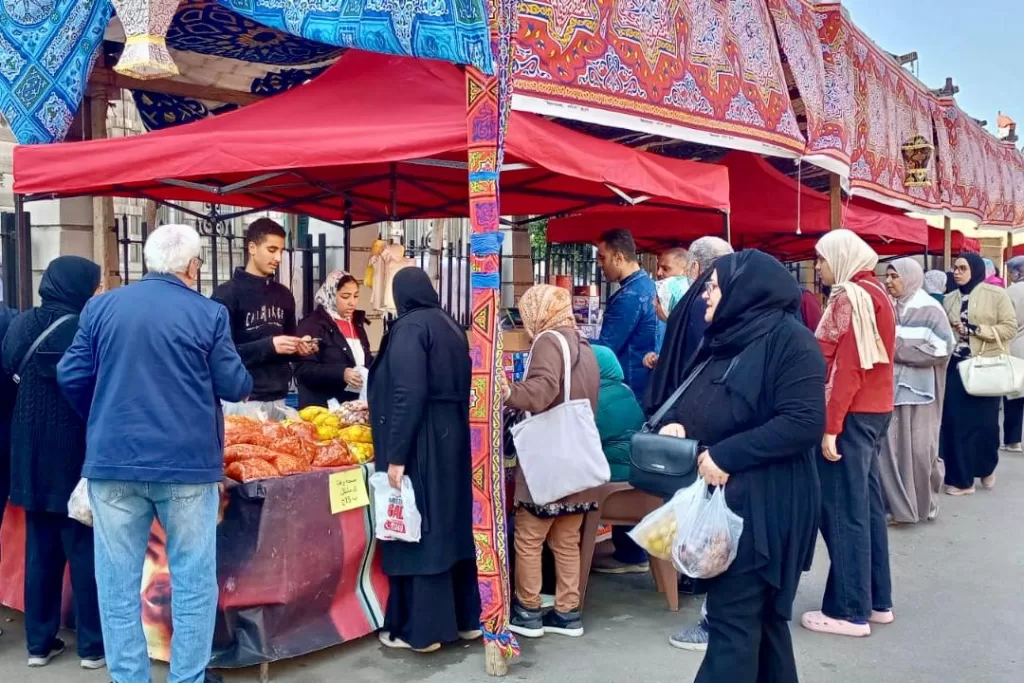 الإسكندرية تستعد لرمضان بـ 523 منفذًا ثابتًا ومتحركًا لبيع المواد الغذائية بأسعار أقل بـ 30% عن الأسواق 4 - جريدة الجمهورية WhatsApp Image 2026 02 14 at 8.52.20 PM - جريدة الجمهورية