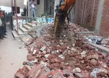 حملات مكبرة لفتح الطرق وإزالة التعديات في بلطيم