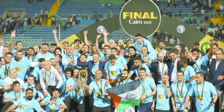 قرعة نارية للأهلى وبيراميدز .. واحتمالات بعودة سيناريو نهائى 2020 1 - جريدة الجمهورية «زيزو» و«تريزيجيه» يواصلان التأهيل