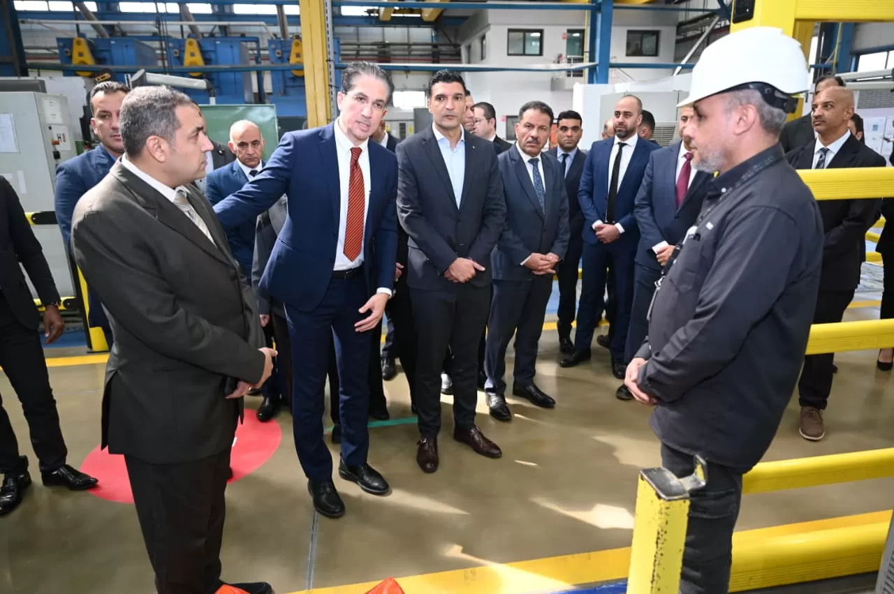 في أولى جولاته الميدانية.. وزير الصناعة: ملتزمون بدعم المصانع لرفع نسبة المكون المحلي وتطوير كفاءة الموردين 3 - جريدة الجمهورية WhatsApp Image 2026 02 19 at 12.03.09 PM - جريدة الجمهورية