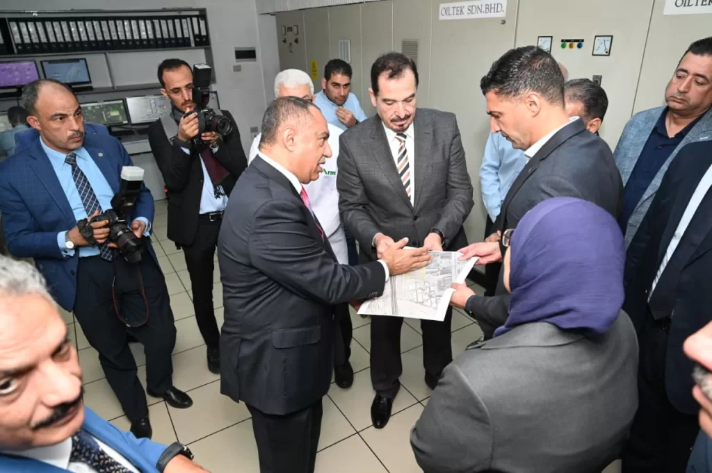 في أولى جولاته الميدانية.. وزير الصناعة: ملتزمون بدعم المصانع لرفع نسبة المكون المحلي وتطوير كفاءة الموردين 20 - جريدة الجمهورية WhatsApp Image 2026 02 19 at 12.15.44 PM 2 - جريدة الجمهورية