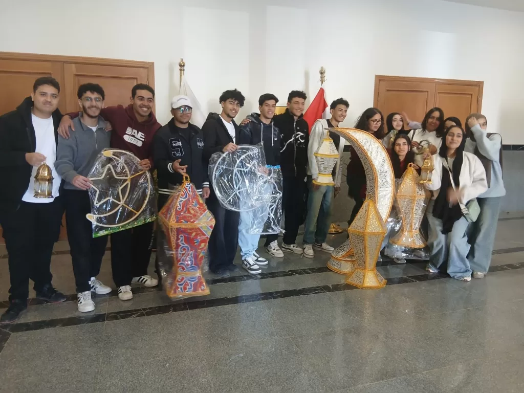 طلاب جامعة القاهرة الأهلية يحيون الأجواء الرمضانية في مشهد يعكس روح الأسرة الواحدة 10 - جريدة الجمهورية WhatsApp Image 2026 02 19 at 9.53.22 AM - جريدة الجمهورية