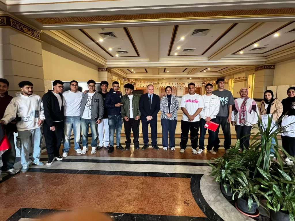 طلاب جامعة القاهرة الأهلية يحيون الأجواء الرمضانية في مشهد يعكس روح الأسرة الواحدة 3 - جريدة الجمهورية WhatsApp Image 2026 02 19 at 9.53.23 AM 4 - جريدة الجمهورية