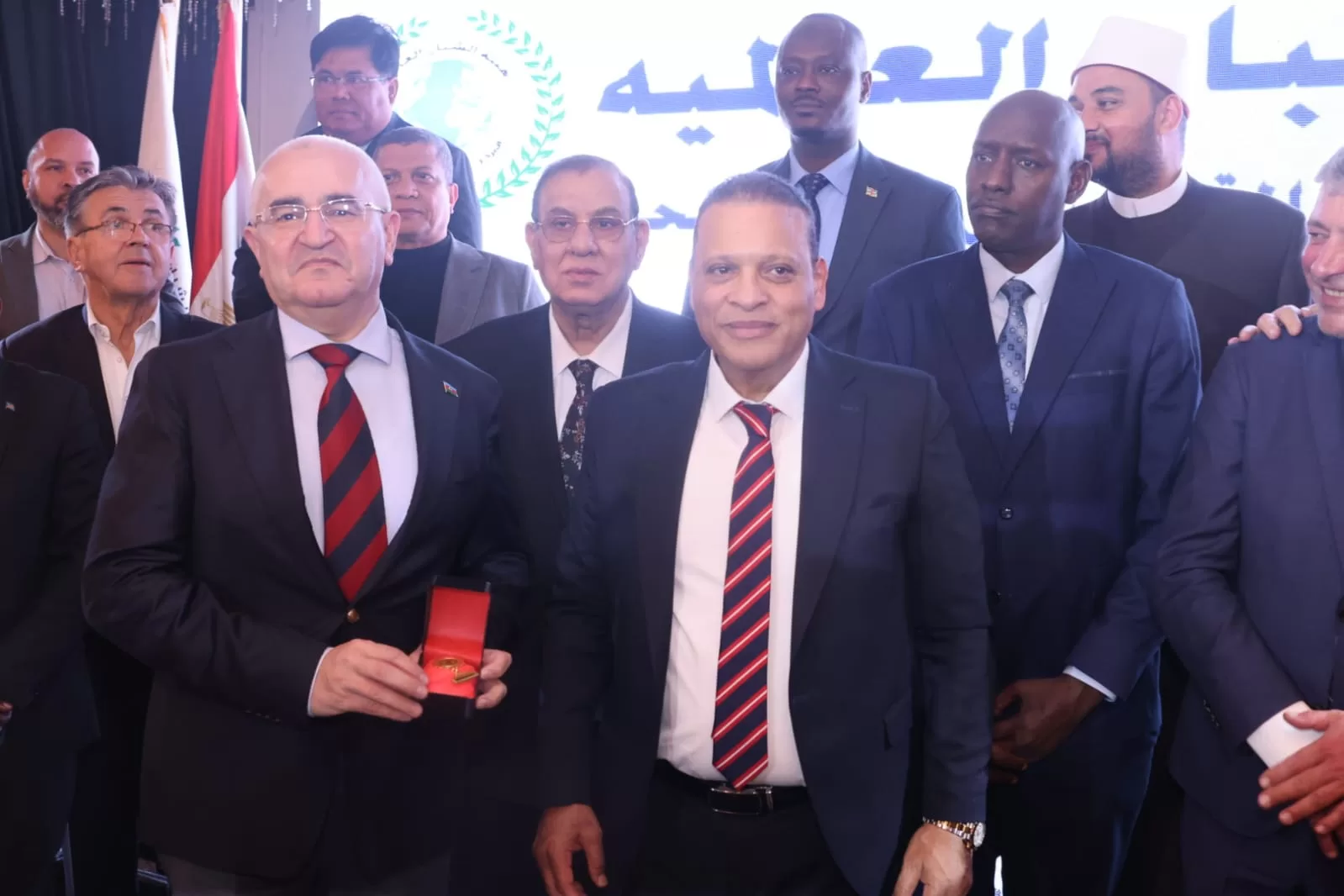 في حفل إفطار «تاريخي».. الشبان العالمية تجمع رموز الأزهر والكنيسة والسفراء والفنانين 3 - جريدة الجمهورية WhatsApp Image 2026 02 21 at 9.50.11 PM - جريدة الجمهورية