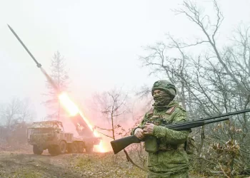 زيلينسكى: نحتاج إلى تعزيز دفاعاتنا الجوية ونسعى إلى تحقيق نتائج فى المفاوضات مع روسيا 4 - جريدة الجمهورية «مرموش» يواصل التألق مع «السيتيزنس»