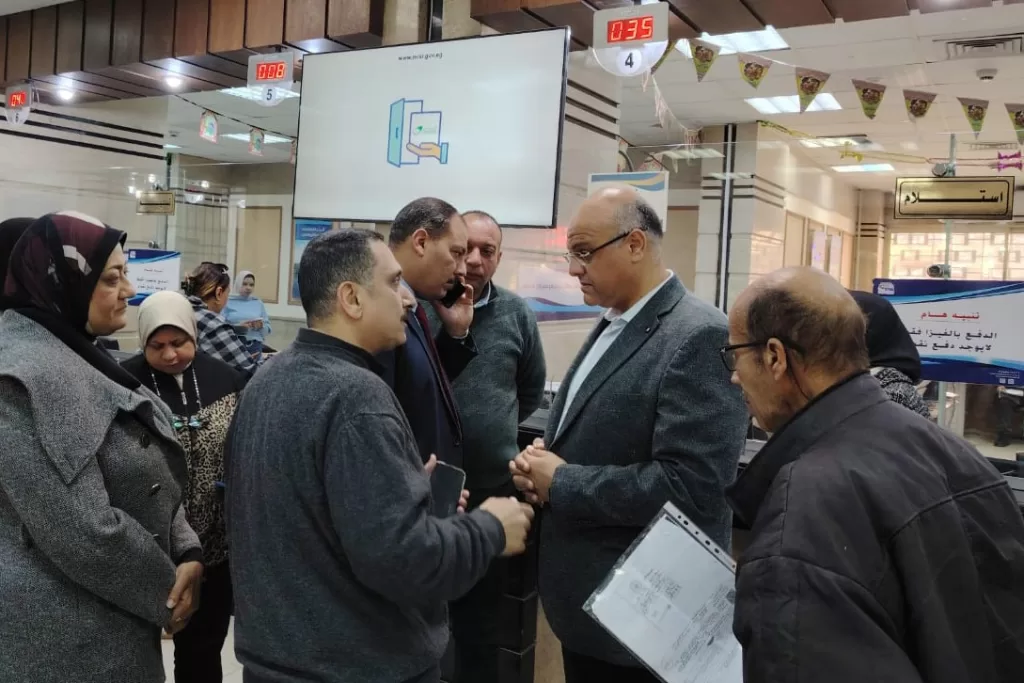 بتوجيهات محافظ الإسكندرية: رقم «واتساب» لشكاوى المواصلات.. وتوسعة «كوبري المندرة» تنتهي قبل الصيف 6 - جريدة الجمهورية WhatsApp Image 2026 02 23 at 4.50.42 PM - جريدة الجمهورية