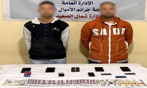 الداخلية تكشف ألاعيب النصابين.. يحتالون على عملاء البنوك بلعبة «تحديث البيانات» 1 - جريدة الجمهورية الداخلية تكشف ألاعيب النصابين.. يحتالون على عملاء البنوك بلعبة «تحديث البيانات»