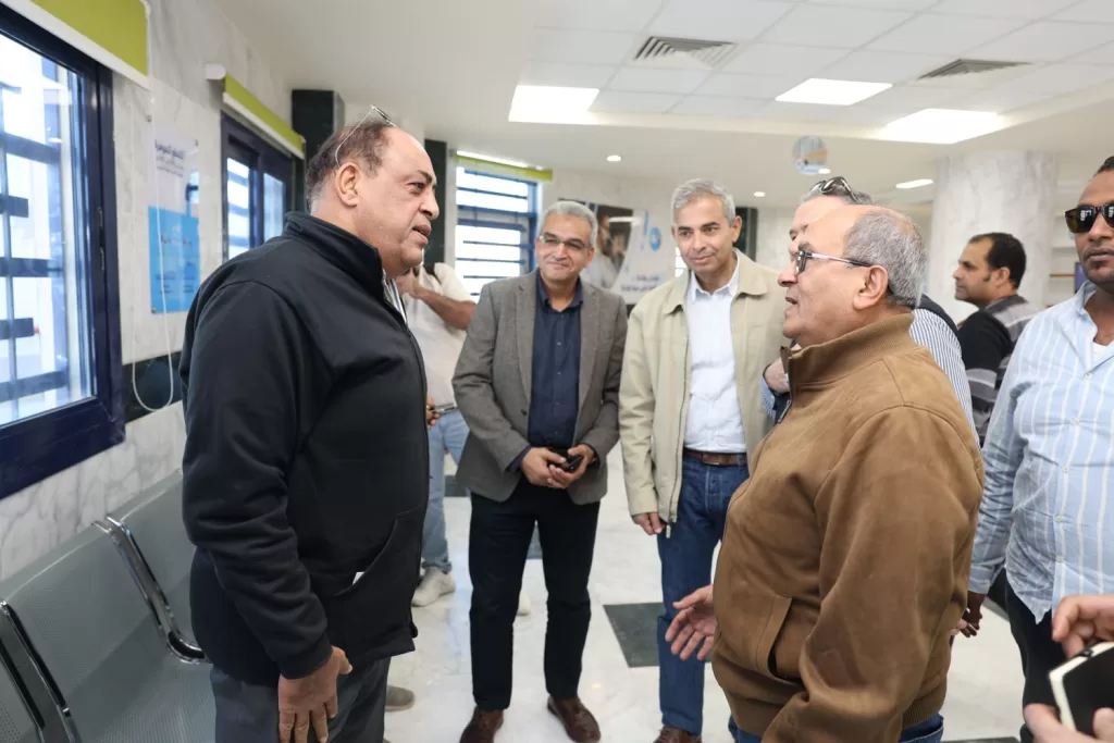 رئيس «قابضة المياه» يتفقد محطة تحلية سفاجا ويعاين موقع المحطة الجديدة لزيادة الإنتاج بـ30 ألف م3/يوم 10 - جريدة الجمهورية WhatsApp Image 2026 02 24 at 1.59.37 PM - جريدة الجمهورية