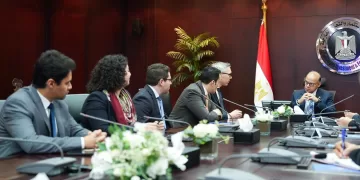 محمد فريد: الطاقة المتجددة محور رئيسي لجذب الاستثمارات الأجنبية