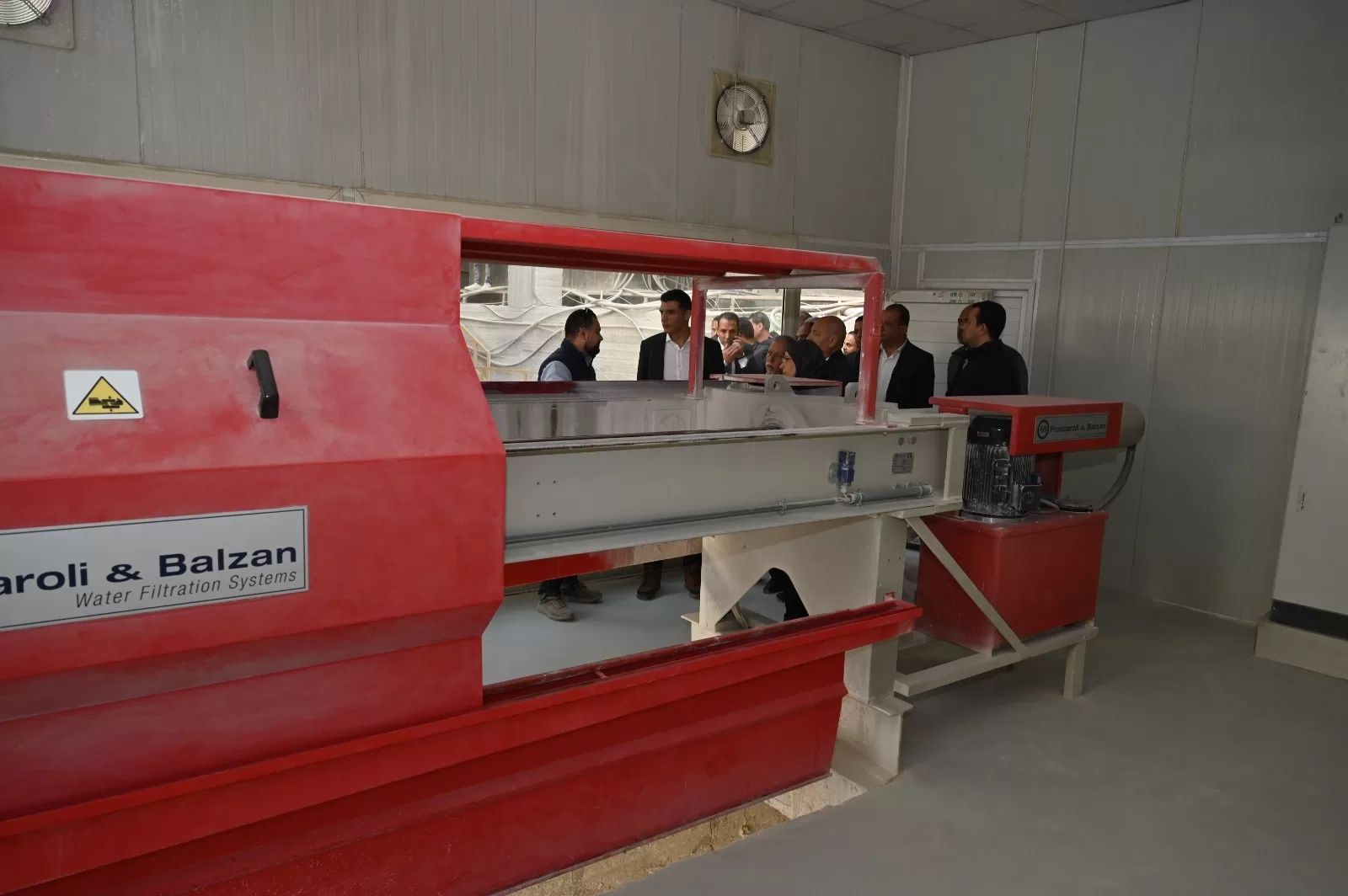 وزير الصناعة ومحافظ القاهرة يتفقدان 5 قلاع إنتاجية بـ«شق الثعبان» لبحث سبل دعم المصنعين 10 - جريدة الجمهورية WhatsApp Image 2026 02 25 at 12.59.43 PM 1 - جريدة الجمهورية