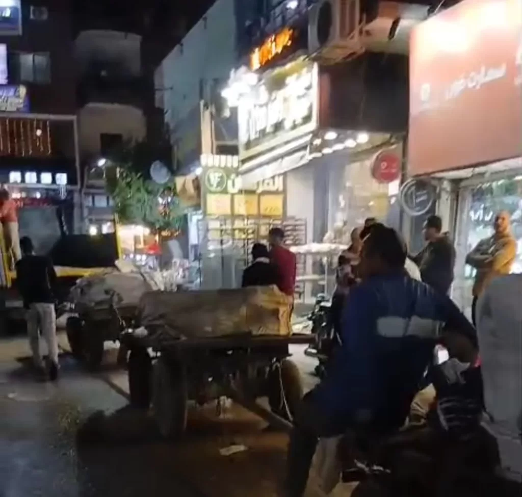 فيديو| «الحوامدية» تُعلن الحرب على «النباشين» والإشغالات في حملة مكبرة 4 - جريدة الجمهورية WhatsApp Image 2026 02 25 at 2.05.12 PM - جريدة الجمهورية