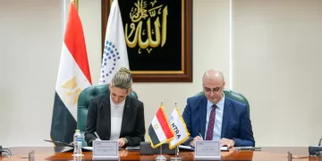 «تنظيم الاتصالات» يمنح «مرسيدس-بنز إيجيبت» ترخيص تقديم خدمات «إنترنت الأشياء» للسيارات في مصر