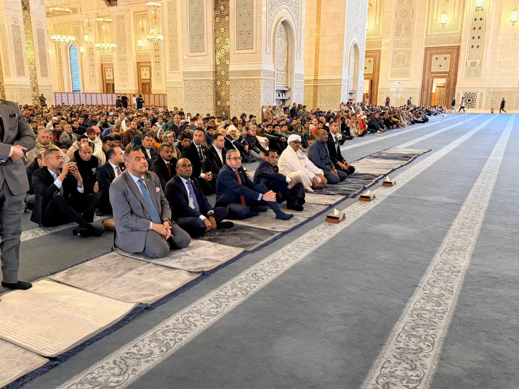 رئيس وزراء السودان يتفقد «العاصمة الجديدة».. ويشيد بالنهضة العمرانية المصرية من قمة البرج الأيقوني 2 - جريدة الجمهورية WhatsApp Image 2026 02 27 at 11.20.48 PM 1 - جريدة الجمهورية