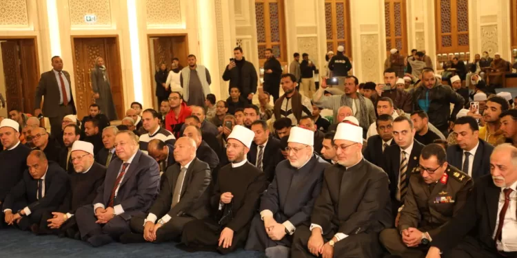 محافظ القاهرة يشهد احتفالية «الأوقاف» بذكرى انتصارات العاشر من رمضان بمسجد «العزيز الحكيم»