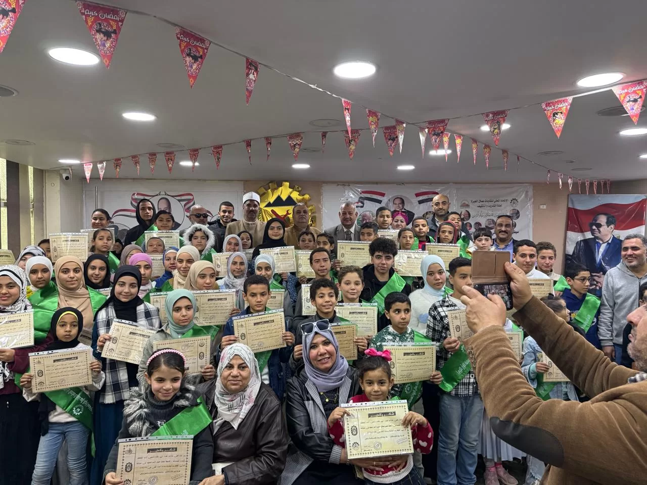 احتفالًا بانتصارات العاشر من رمضان.. «عمال الجيزة» يهنئ الرئيس السيسي ويُطلق مسابقة «القرآن.. حياة» 11 - جريدة الجمهورية WhatsApp Image 2026 02 28 at 4.12.38 PM 1 - جريدة الجمهورية