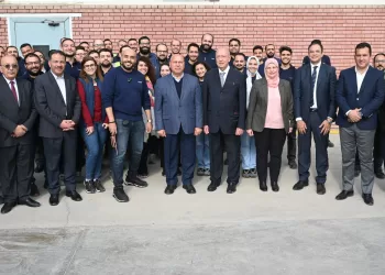 وزير الصناعة: إجراءات قانونية ضد أي منشأة صناعية عشوائية تعمل بدون ترخيص وتضر بسمعة المنتج المصري