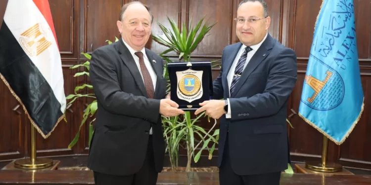 الأرجنتين تبحث فرص التعاون مع جامعة الإسكندرية في مجالات البحوث الزراعية