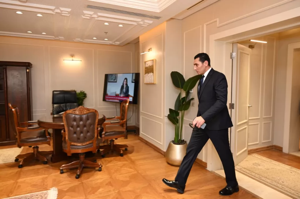 جوهر نبيل، وزير الشباب والرياضة - جريدة الجمهورية