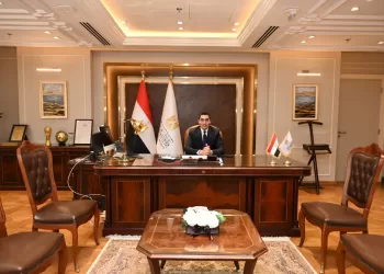 في أول يوم عمل بالوزارة: جوهر نبيل يصل المقر لمباشرة مهامه عقب أداء اليمين الدستورية