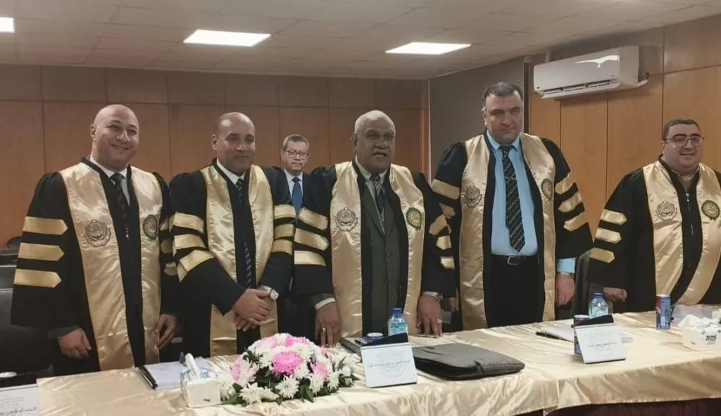 التسويق الخدمي وتأثيره على اختيار الطلاب للجامعات المصرية.. رسالة دكتوراة حديثة بالأكاديمية العربية 2 - جريدة الجمهورية رسالة دكتوراة 1 1 - جريدة الجمهورية