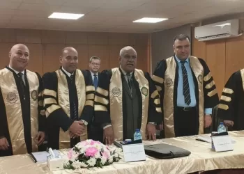 التسويق الخدمي وتأثيره على اختيار الطلاب للجامعات المصرية.. رسالة دكتوراة حديثة بالأكاديمية العربية