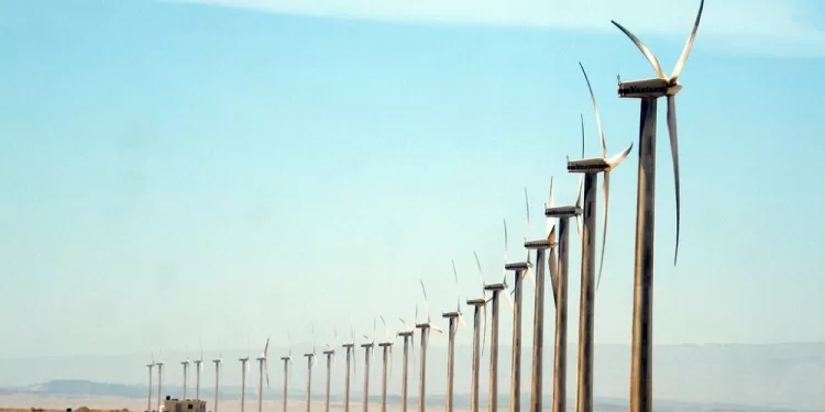 فيتش: إنتاج مصر من طاقة الرياح يرتفع إلى 40 تيراوات/ساعة بحلول عام 2035