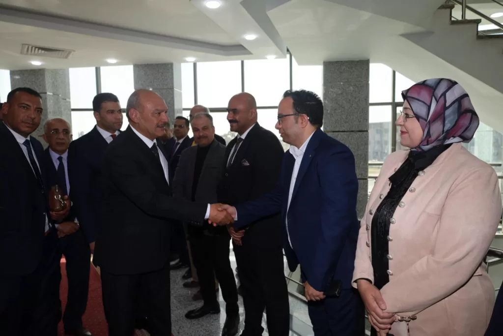 محافظ السويس الجديد - جريدة الجمهورية