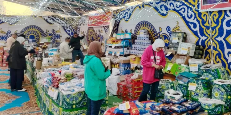 الإسكندرية تستعد لرمضان بـ 523 منفذًا ثابتًا ومتحركًا لبيع المواد الغذائية بأسعار أقل بـ 30% عن الأسواق 1 - جريدة الجمهورية الإسكندرية تستعد لرمضان بـ 523 منفذًا ثابتًا ومتحركًا لبيع المواد الغذائية بأسعار أقل بـ 30% عن الأسواق