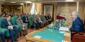 خلال لقاء العاملين بالوزارة عقب أداء اليمين الدستورية.. وزير الدولة للإنتاج الحربي: أتوجه بخالص الشكر للقيادة السياسية على الثقة الغالية