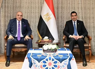 جوهر يبحث تطوير نادي الشمس مع أبو زيد