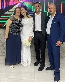 ألف مبروك للعروسين.. خطوبة المستشار ميخائيل حاتم والدكتورة ميرنا أشرف وسط أجواء عائلية بهيجة 1 - جريدة الجمهورية ألف مبروك للعروسين.. خطوبة المستشار ميخائيل حاتم والدكتورة ميرنا أشرف وسط أجواء عائلية بهيجة