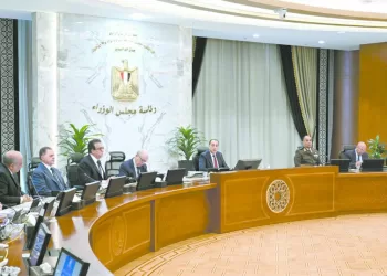 إغلاق المحلات والمطاعم والمولات التاسعة مساءً.. عدا الخميس والجمعة