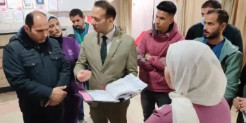 وكيل صحة البحيرة يتفقد مستشفى كفر الدوار العام ويُحيل شكوى ضد التمريض للتحقيق