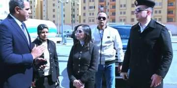 محافظ البحيرة تتابع تطبيق «التعريفة الجديد» ميدانياً بدمنهور