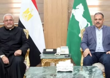 محافظ الشرقية يستقبل وفد الكنيسة الكاثوليكية للتهنئة بعيد الفطر المبارك