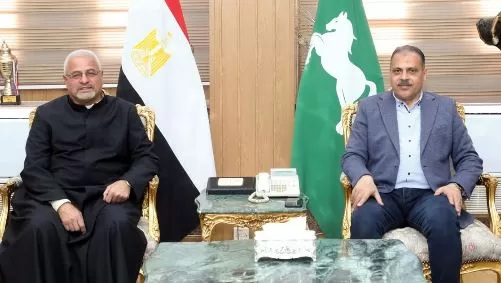 محافظ الشرقية يستقبل وفد الكنيسة الكاثوليكية للتهنئة بعيد الفطر المبارك 1 - جريدة الجمهورية محافظ الشرقية يستقبل وفد الكنيسة الكاثوليكية للتهنئة بعيد الفطر المبارك