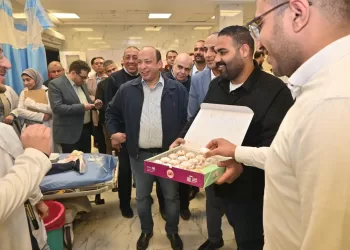 عميد طب قصر العيني يتفقد مستشفى الطوارئ خلال أيام عيد الفطر ويؤكد الجاهزية الكاملة وسرعة الاستجابة