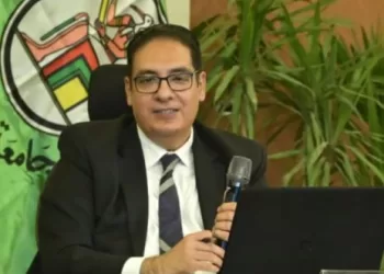 رئيس جامعة القاهرة: انتظام الدراسة بـ «الحكومية والأهلية» عقب إجازة العيد.. ورفع درجة الاستعداد للامتحانات