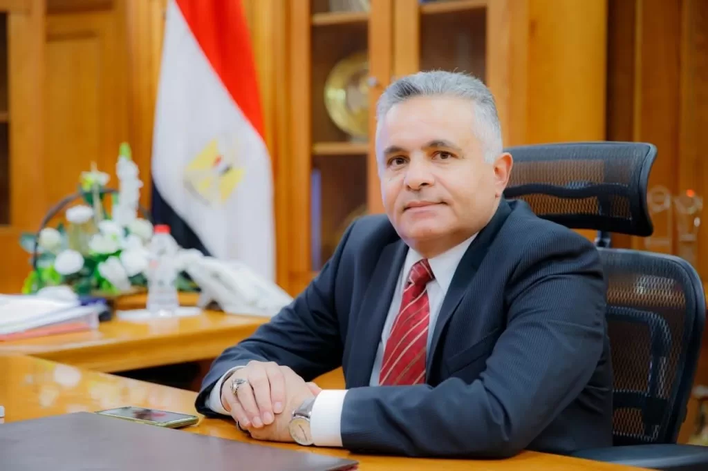 فوز كلية هندسة البترول والتعدين بالسويس بالمركز الثالث عالمياً في مسابقة David Shifler Award بأمريكا 2 - جريدة الجمهورية 2 86 - جريدة الجمهورية