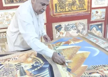 «قراموص».. حارسة‭ ‬التراث