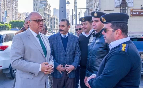 محافظ الإسكندرية يُشدد الرقابة على مواقف «الميكروباص» لضبط تعريفة الركوب الجديدة 1 - جريدة الجمهورية محافظ الإسكندرية يُشدد الرقابة على مواقف «الميكروباص» لضبط تعريفة الركوب الجديدة
