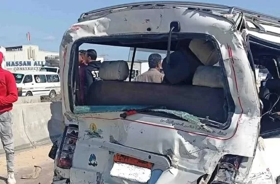 إصابة «14» شخصاً في حادثي تصادم مروعين بالطريق الصحراوي غرب الإسكندرية 1 - جريدة الجمهورية إصابة «14» شخصاً في حادثي تصادم مروعين بالطريق الصحراوي غرب الإسكندرية