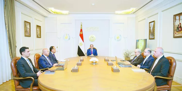 الرئيس يؤكد على توفير الاحتياجات الإستراتيجية من السلع ومستلزمات الإنتاج