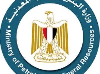 «البترول»: لا علاقة لنا بناقلة ليبيا.. وسنلاحق مروجي الأكاذيب قانونيًا