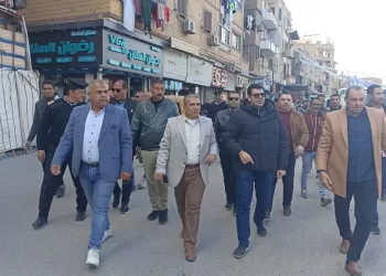 نائب محافظ الشرقية يقود حملة مكبرة لرفع الإشغالات وإعادة الانضباط لشوارع الزقازيق 4 - جريدة الجمهورية نائب محافظ الشرقية يقود حملة مكبرة لرفع الإشغالات وإعادة الانضباط لشوارع الزقازيق