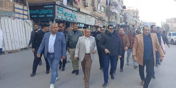 نائب محافظ الشرقية يقود حملة مكبرة لرفع الإشغالات وإعادة الانضباط لشوارع الزقازيق