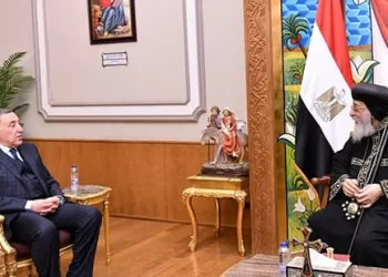 البابا تواضروس الثاني يستقبل رئيس المحكمة الدستورية العليا بالمقر البابوي